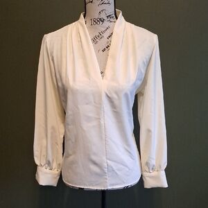SHEIN Cream Colored Puff Sleeve Blouse Size M